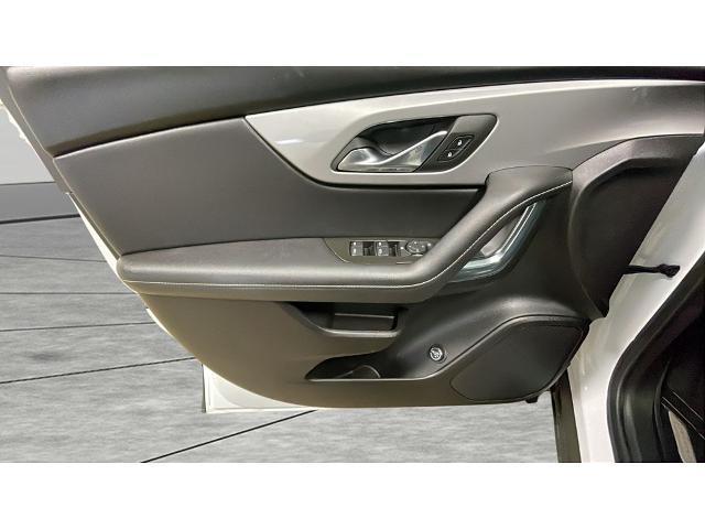 used 2024 Chevrolet Blazer car, priced at $28,872