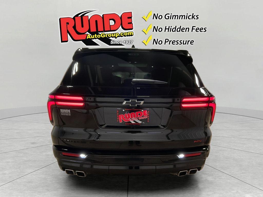 used 2024 Chevrolet Traverse car, priced at $50,971