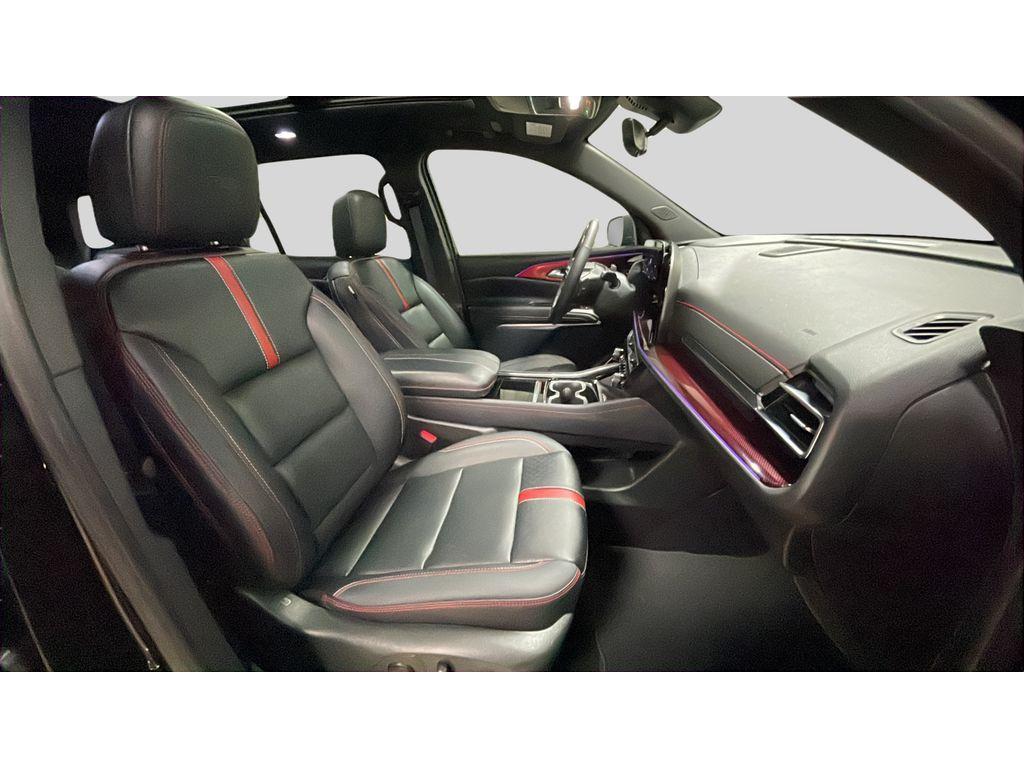 used 2024 Chevrolet Traverse car, priced at $50,971