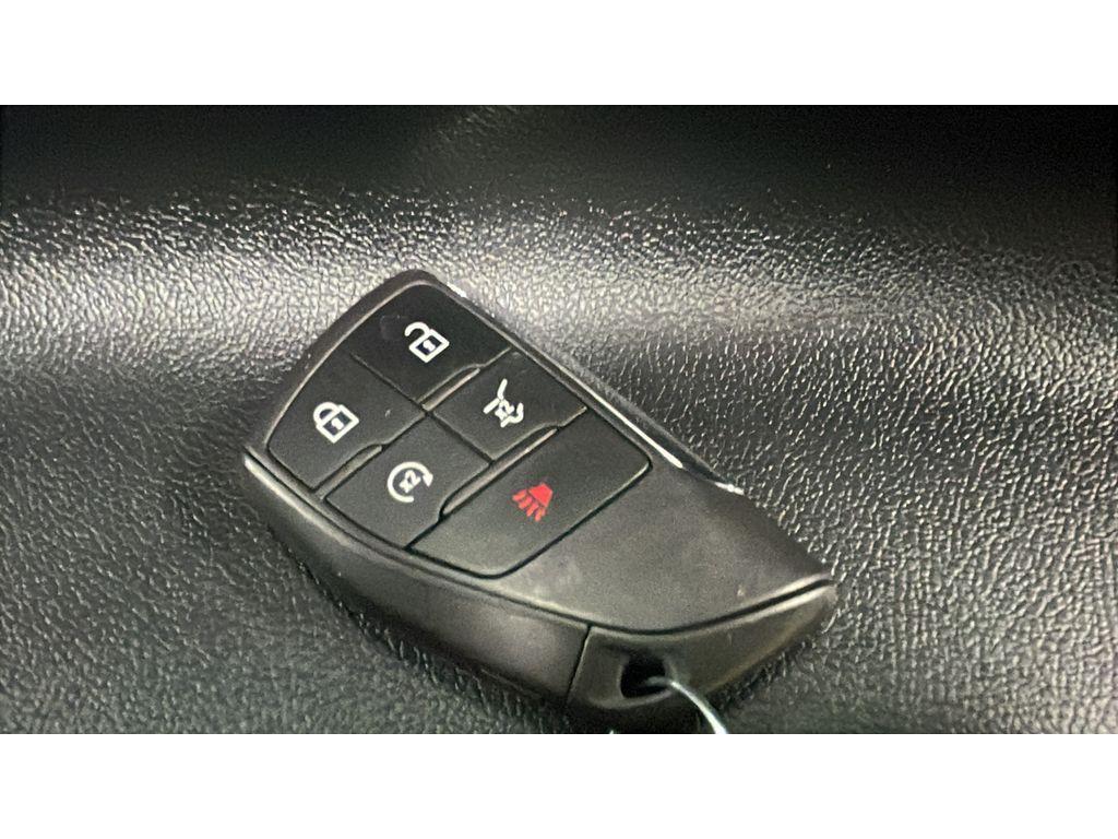 used 2024 Chevrolet Traverse car, priced at $50,971