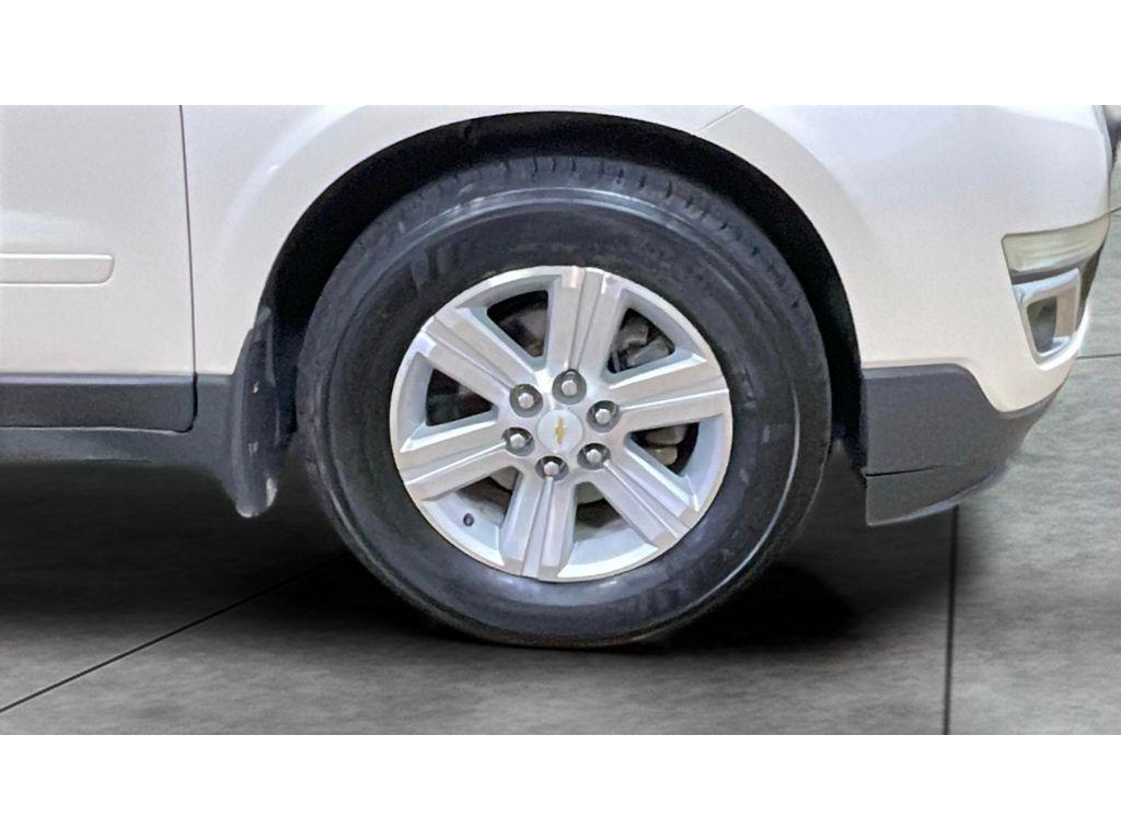 used 2013 Chevrolet Traverse car, priced at $5,375