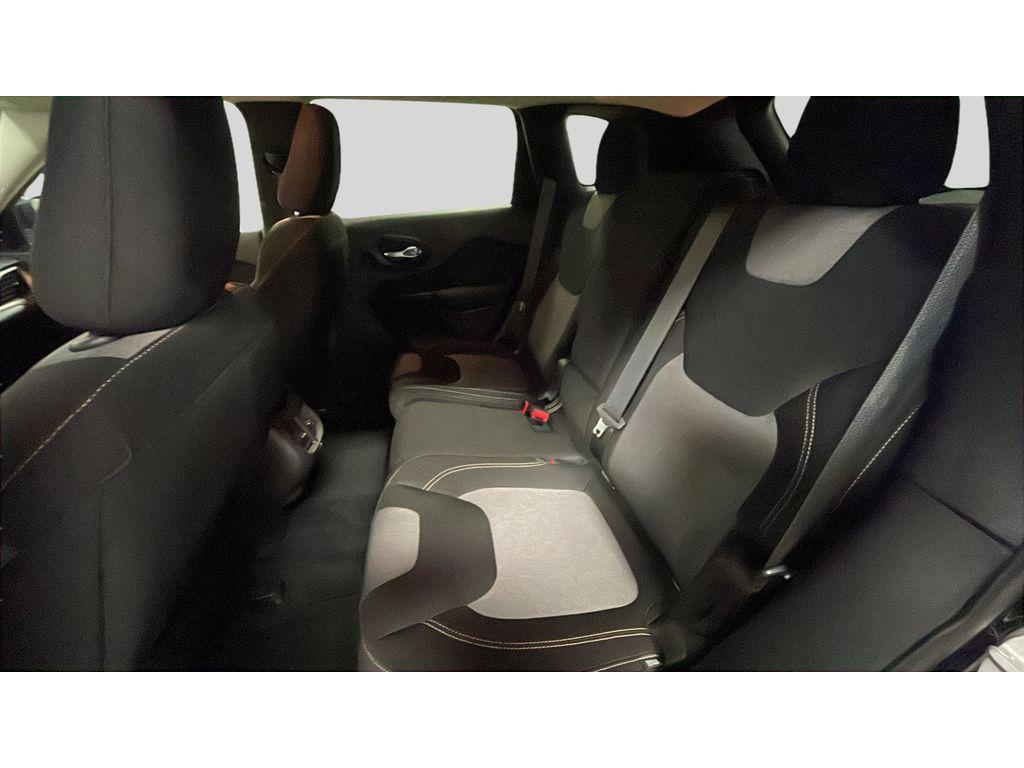 used 2014 Jeep Cherokee car, priced at $8,775