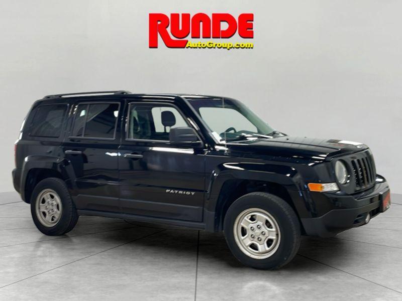used 2015 Jeep Patriot car, priced at $7,989