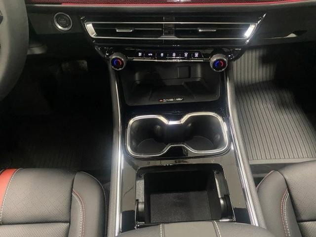 new 2026 Chevrolet Traverse car, priced at $59,006