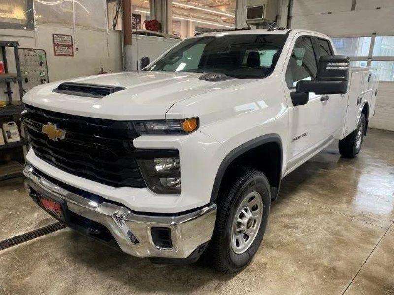new 2025 Chevrolet Silverado 3500 car, priced at $64,096