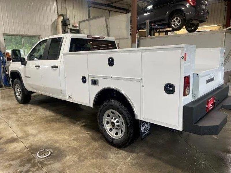 new 2025 Chevrolet Silverado 3500 car, priced at $64,096
