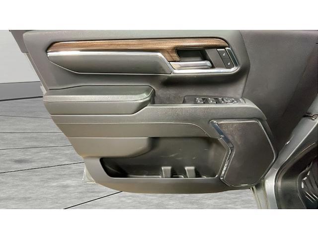 used 2024 Chevrolet Silverado 2500 car