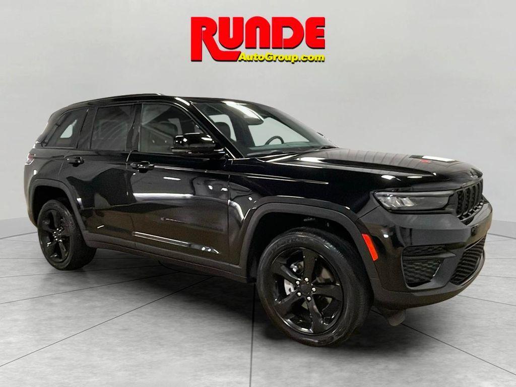 used 2024 Jeep Grand Cherokee car, priced at $35,474