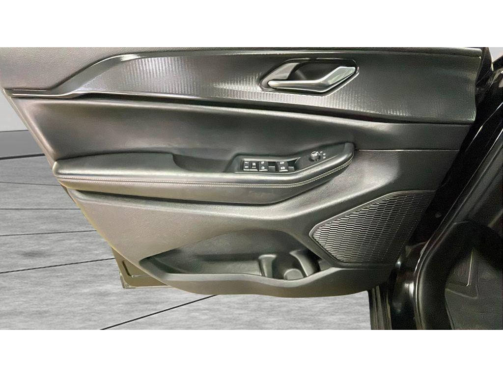 used 2024 Jeep Grand Cherokee car, priced at $35,474