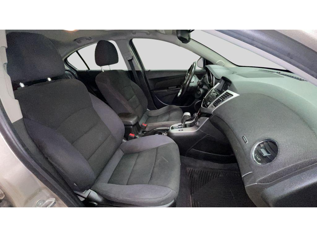 used 2013 Chevrolet Cruze car, priced at $8,271