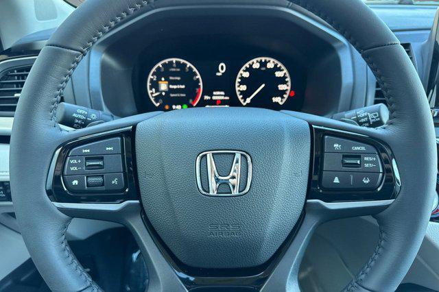 new 2026 Honda Odyssey car, priced at $49,445