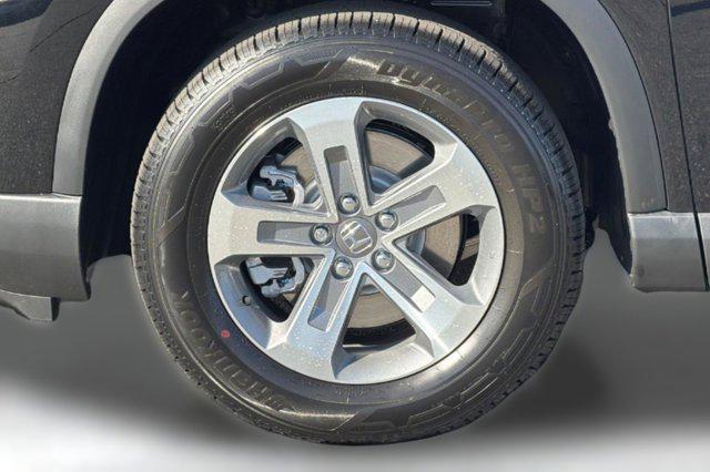 new 2026 Honda Pilot car, priced at $45,990