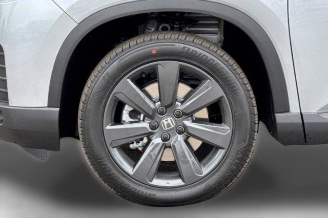 new 2026 Honda Pilot car, priced at $44,440