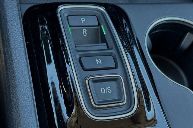 new 2025 Honda Pilot car, priced at $54,180