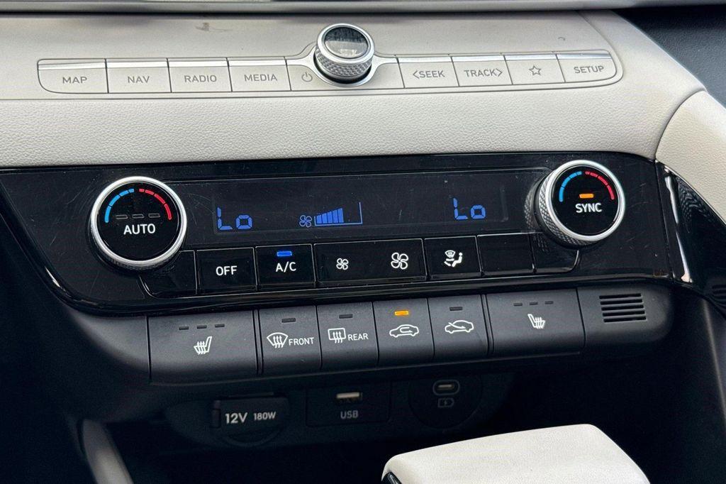 used 2025 Hyundai Elantra car, priced at $23,084