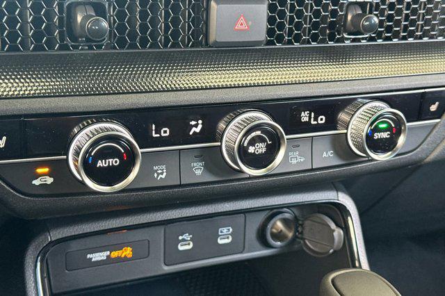 new 2026 Honda CR-V Hybrid car, priced at $40,630