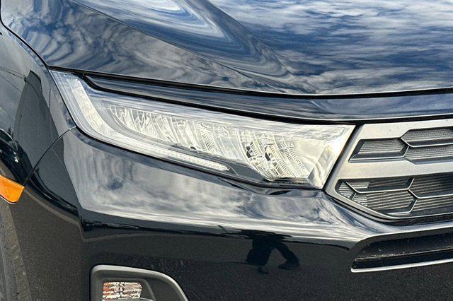 new 2026 Honda Odyssey car, priced at $45,475