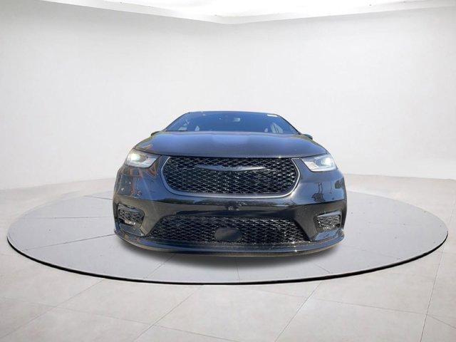 new 2026 Chrysler Pacifica car, priced at $59,153