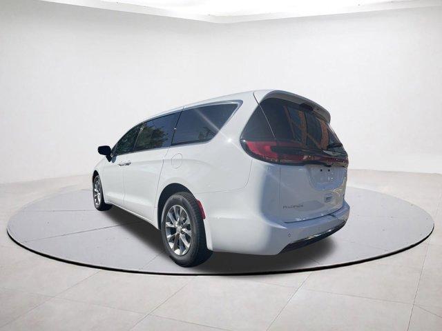 new 2026 Chrysler Pacifica car, priced at $44,426