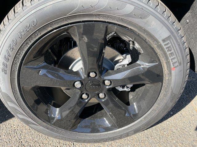 new 2025 Jeep Grand Cherokee car, priced at $52,181