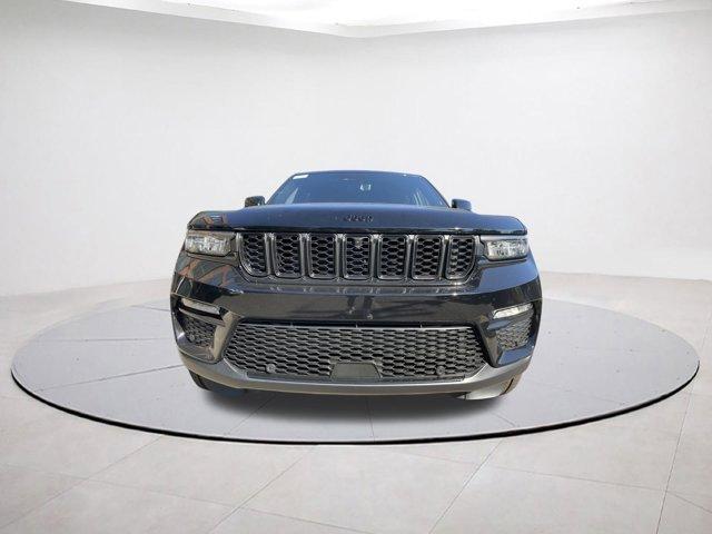 new 2025 Jeep Grand Cherokee car, priced at $52,181