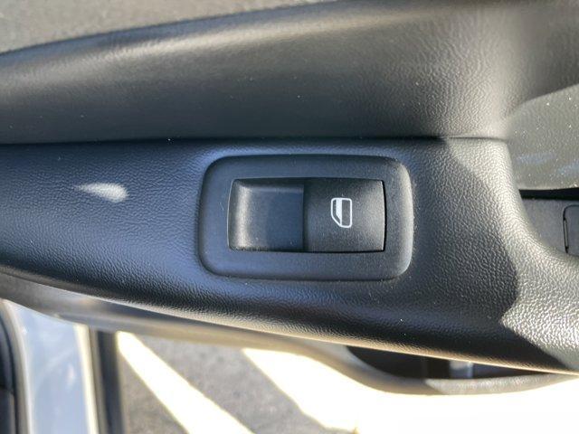 used 2021 Jeep Grand Cherokee car, priced at $20,329