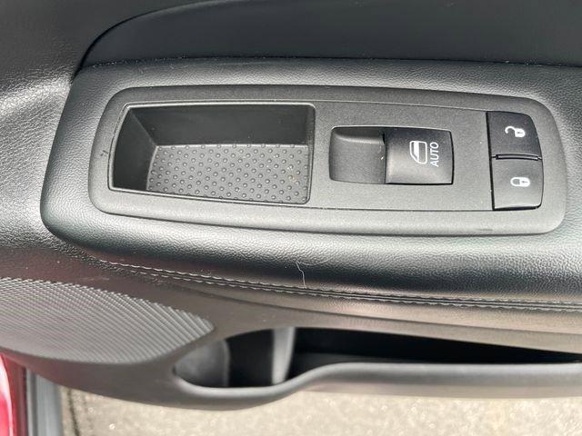 used 2020 Jeep Grand Cherokee car, priced at $19,791