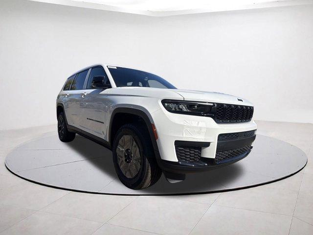 new 2025 Jeep Grand Cherokee L car, priced at $45,247