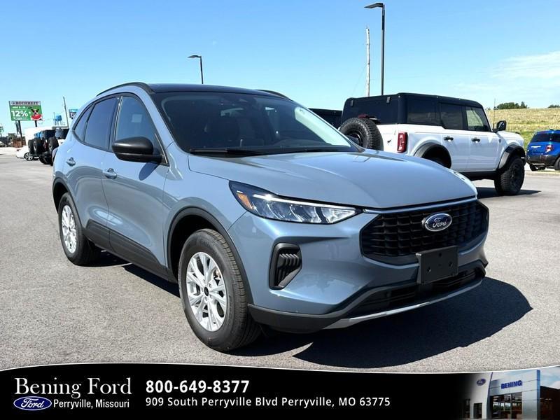 new 2026 Ford Escape car, priced at $33,807