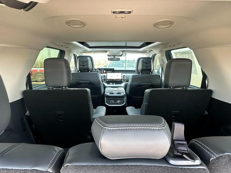 new 2026 Ford Expedition car, priced at $80,522