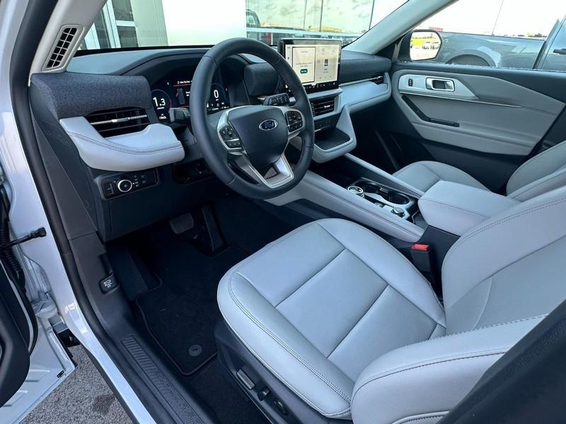 new 2026 Ford Explorer car, priced at $46,832