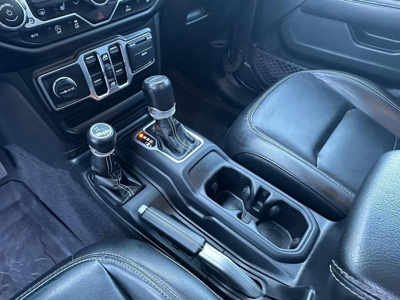used 2021 Jeep Gladiator car, priced at $28,380