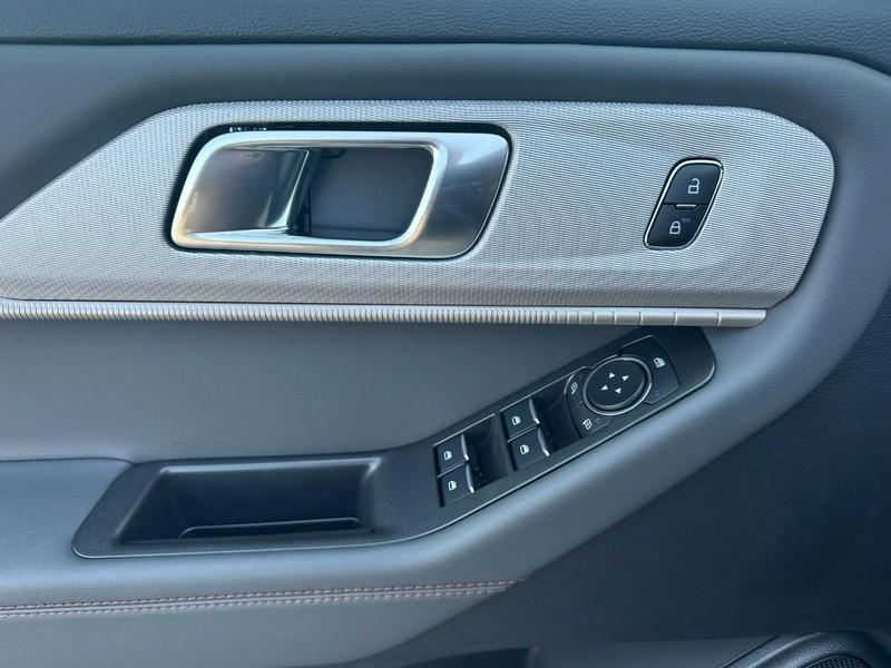 new 2025 Ford Explorer car, priced at $43,196