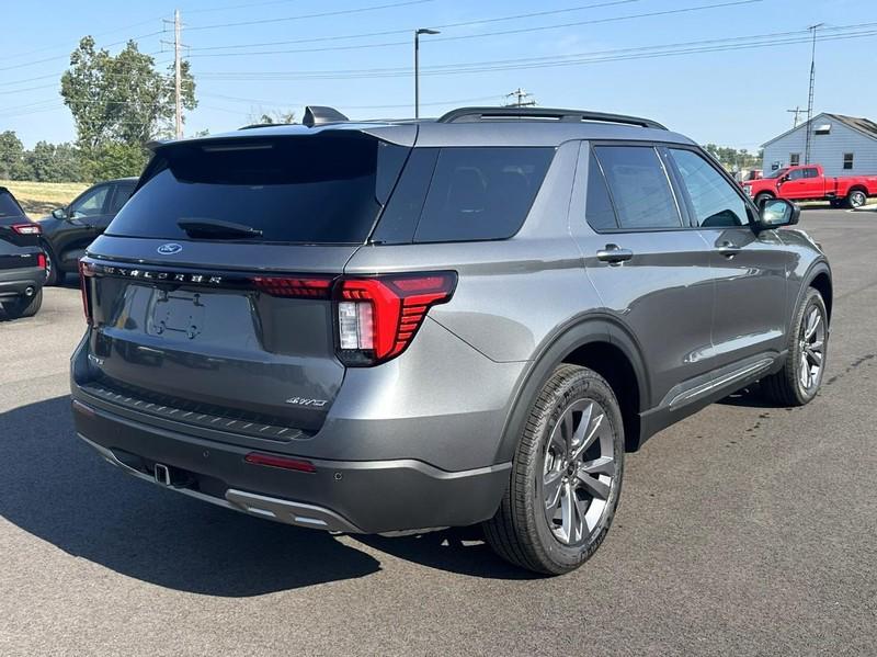 new 2025 Ford Explorer car, priced at $43,196