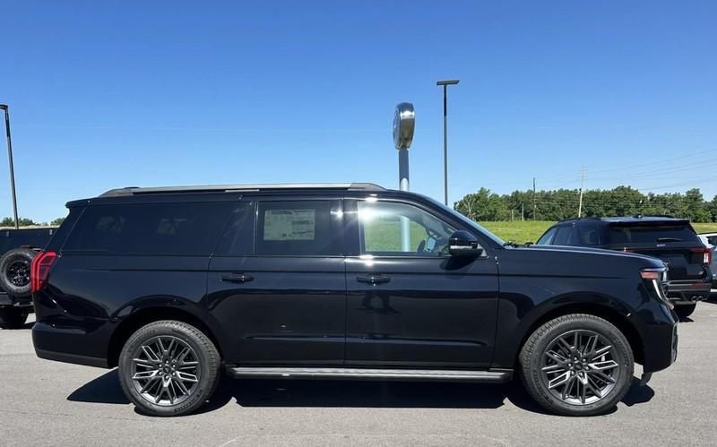 new 2026 Ford Expedition Max car, priced at $83,171