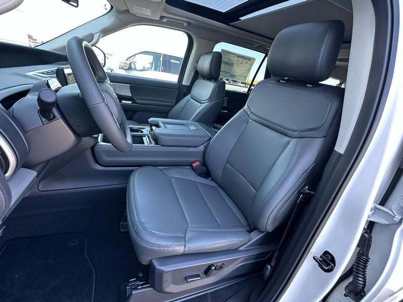 new 2026 Ford Expedition Max car, priced at $76,961