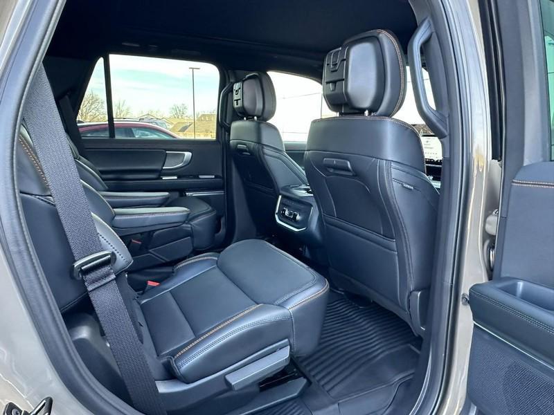 new 2026 Ford Expedition car, priced at $84,990