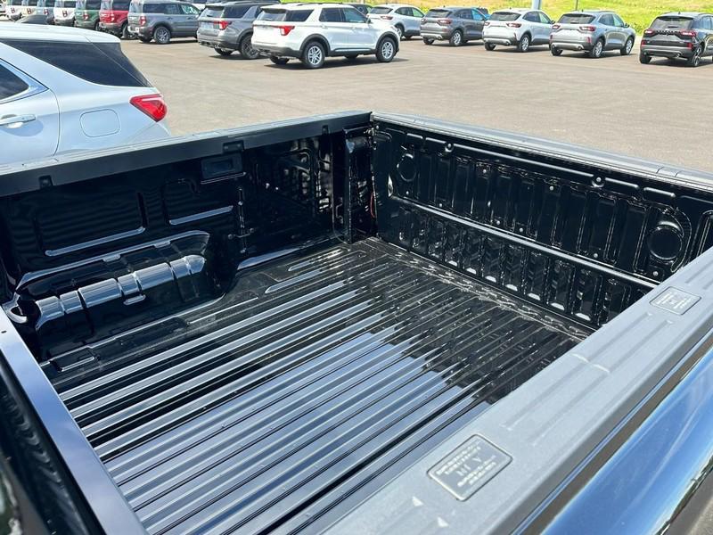 new 2025 Ford Ranger car, priced at $40,284