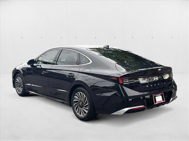 new 2025 Hyundai Sonata Hybrid car, priced at $39,520