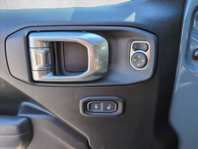 used 2025 Jeep Gladiator car, priced at $35,989