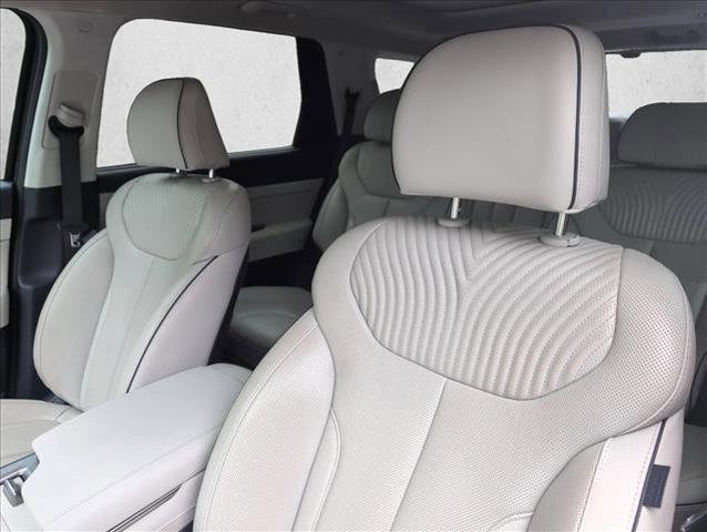 used 2024 Hyundai Palisade car, priced at $38,791