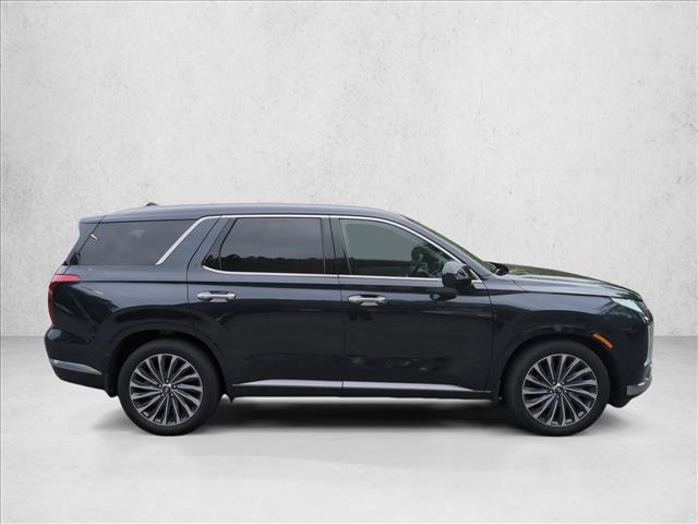 used 2024 Hyundai Palisade car, priced at $38,791