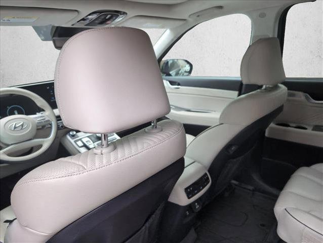used 2024 Hyundai Palisade car, priced at $38,791