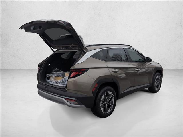 new 2026 Hyundai TUCSON Hybrid car, priced at $33,999