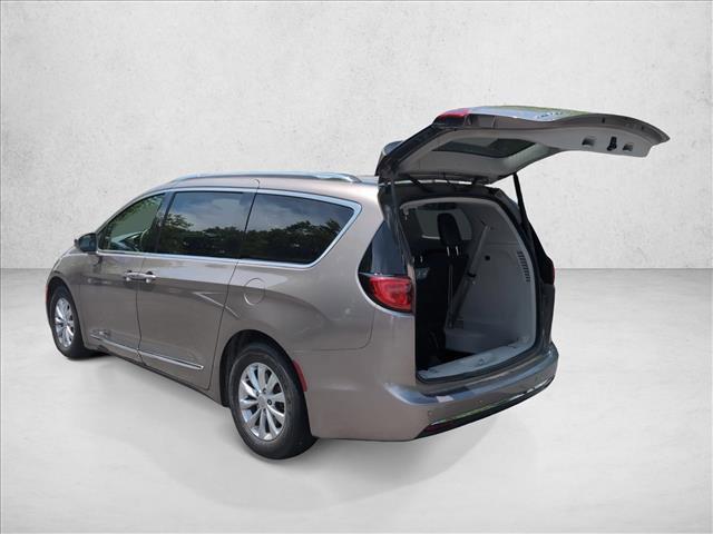 used 2018 Chrysler Pacifica car, priced at $15,989