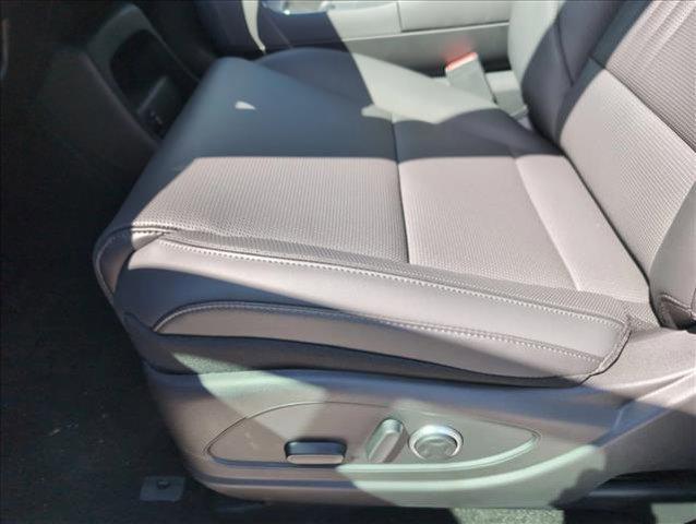 new 2026 Hyundai Palisade Hybrid car, priced at $50,080