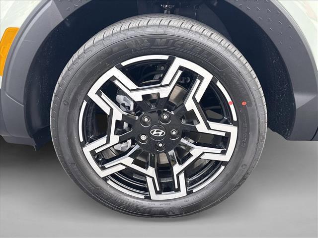 used 2025 Hyundai SANTA CRUZ car, priced at $36,300