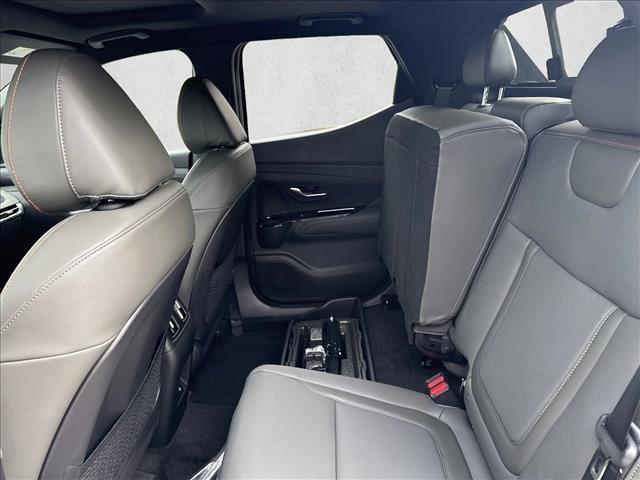 used 2025 Hyundai SANTA CRUZ car, priced at $36,300