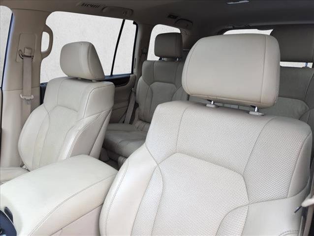 used 2016 Lexus LX 570 car, priced at $44,989