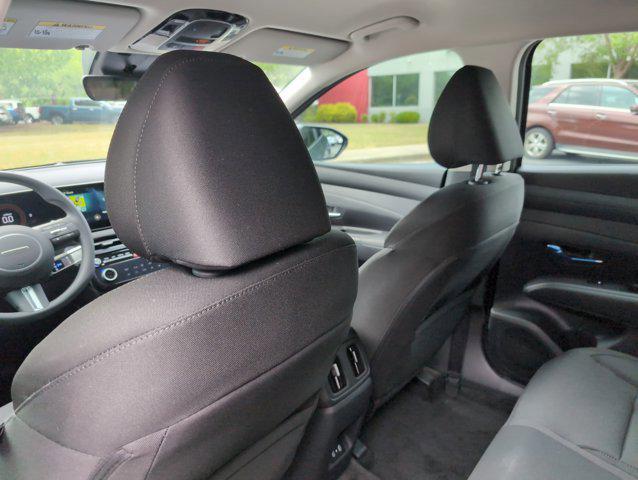 new 2026 Hyundai TUCSON Hybrid car, priced at $32,498